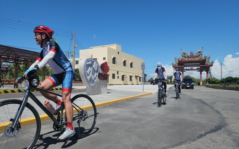 運動與健康,單車騎行,單車旅行,香港車友,專案訂製團,海外車友騎台灣,山海戀單車,單車看見台灣,山海戀車友故事